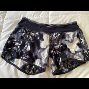 Lululemon speed short size 4